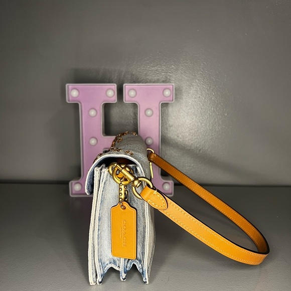 Coach Tabby Shoulder Bag 26 With Crystal - Picture 6 of 10